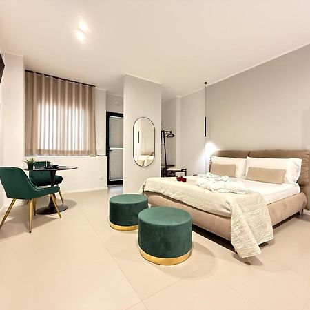 Luxury Apartment - Suite Cavour Bari Exterior foto
