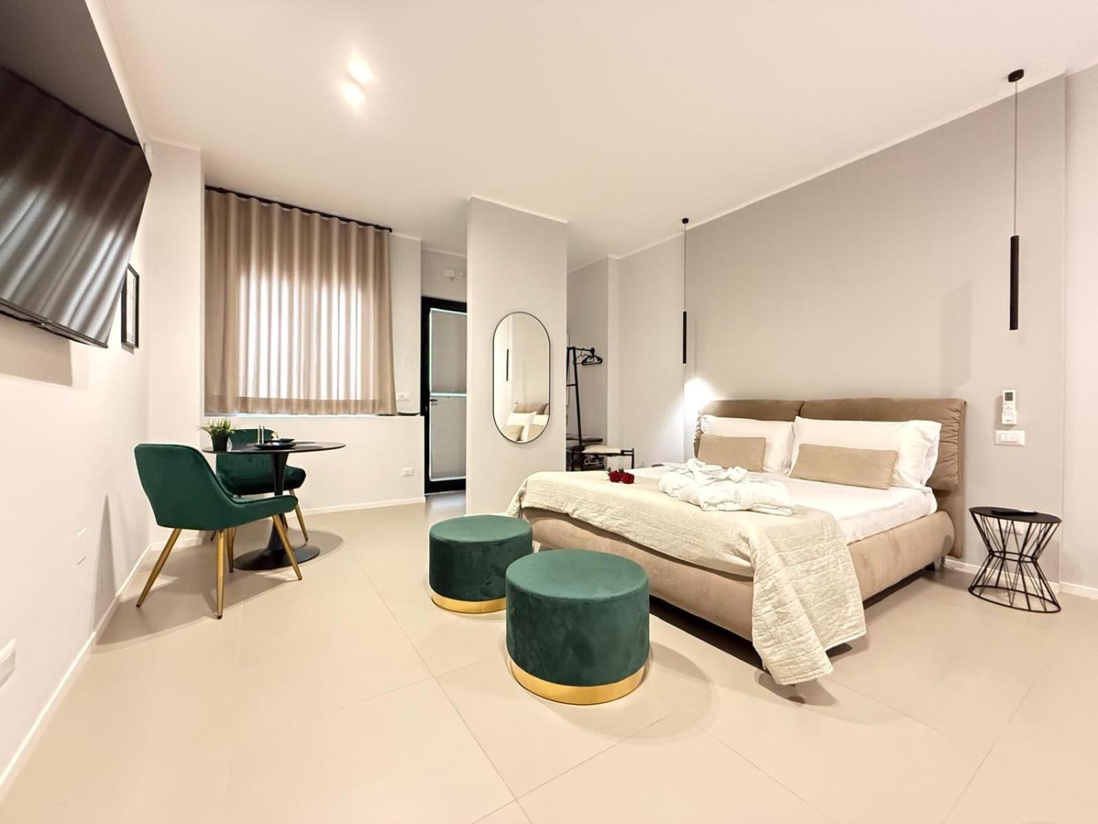 Luxury Apartment - Suite Cavour Bari Exterior foto