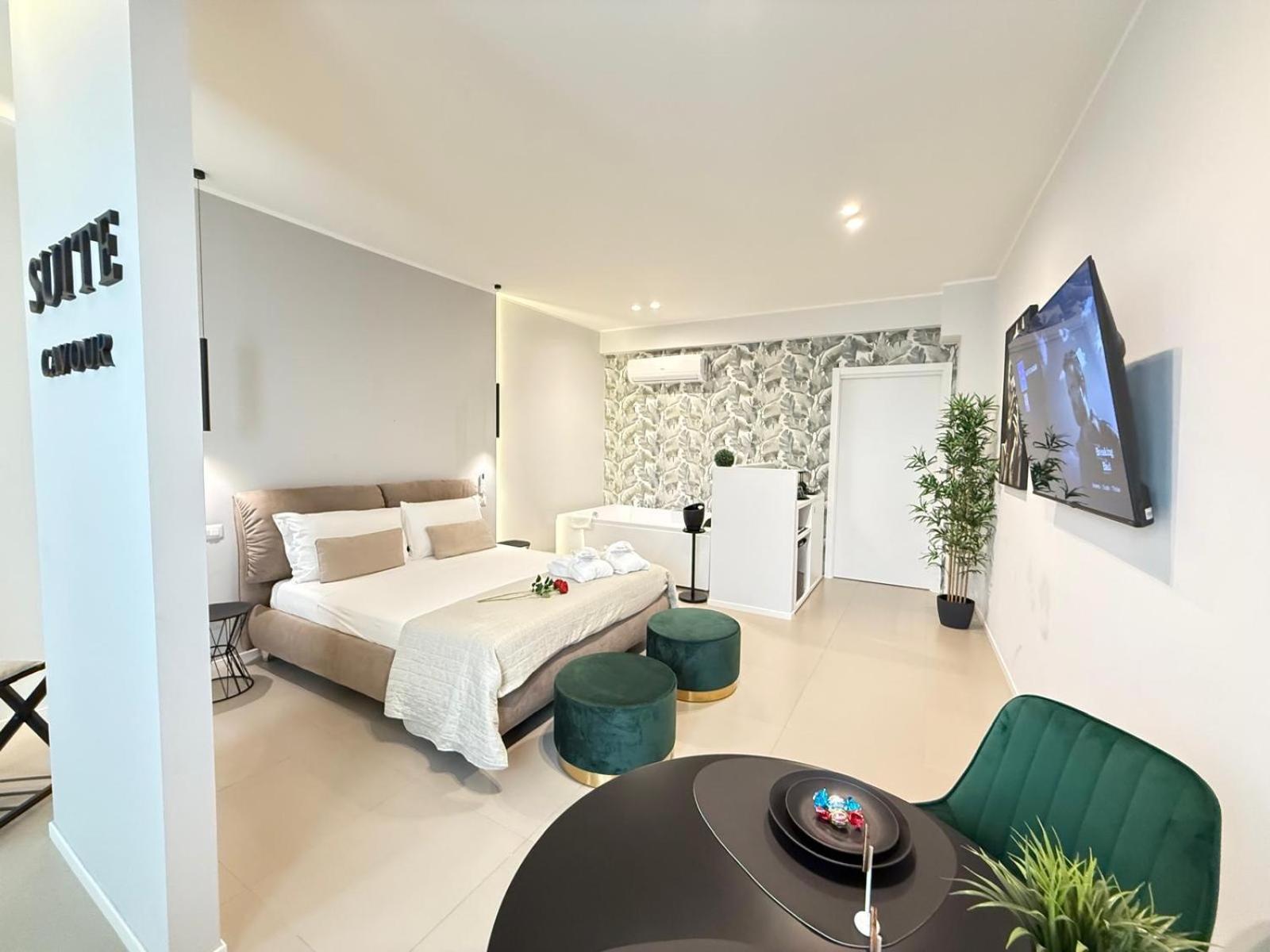 Luxury Apartment - Suite Cavour Bari Exterior foto