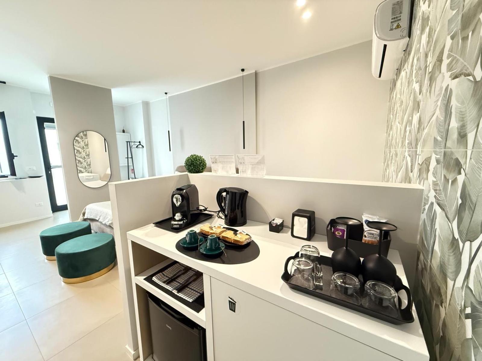 Luxury Apartment - Suite Cavour Bari Exterior foto